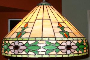 Floral Border Lamp (click to enlarge)